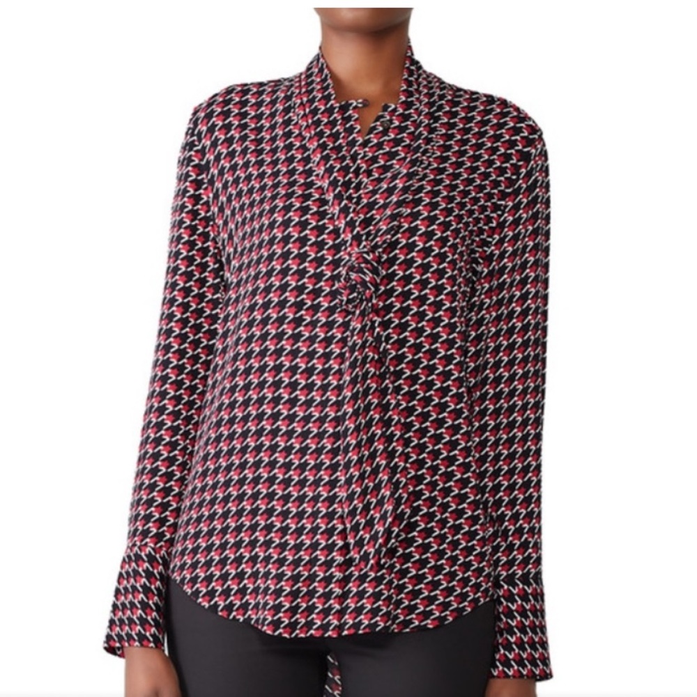 Equipment blouse with tie sz Small